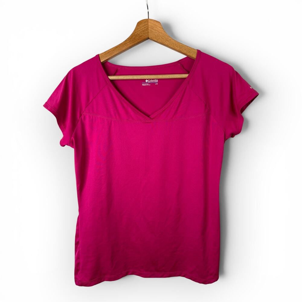 Columbia Womens Large Performance VNeck Short Sleeve Tee Vibrant Pink Activewear